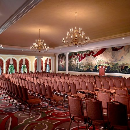 Omni Shoreham Hotel Washington Bagian luar foto