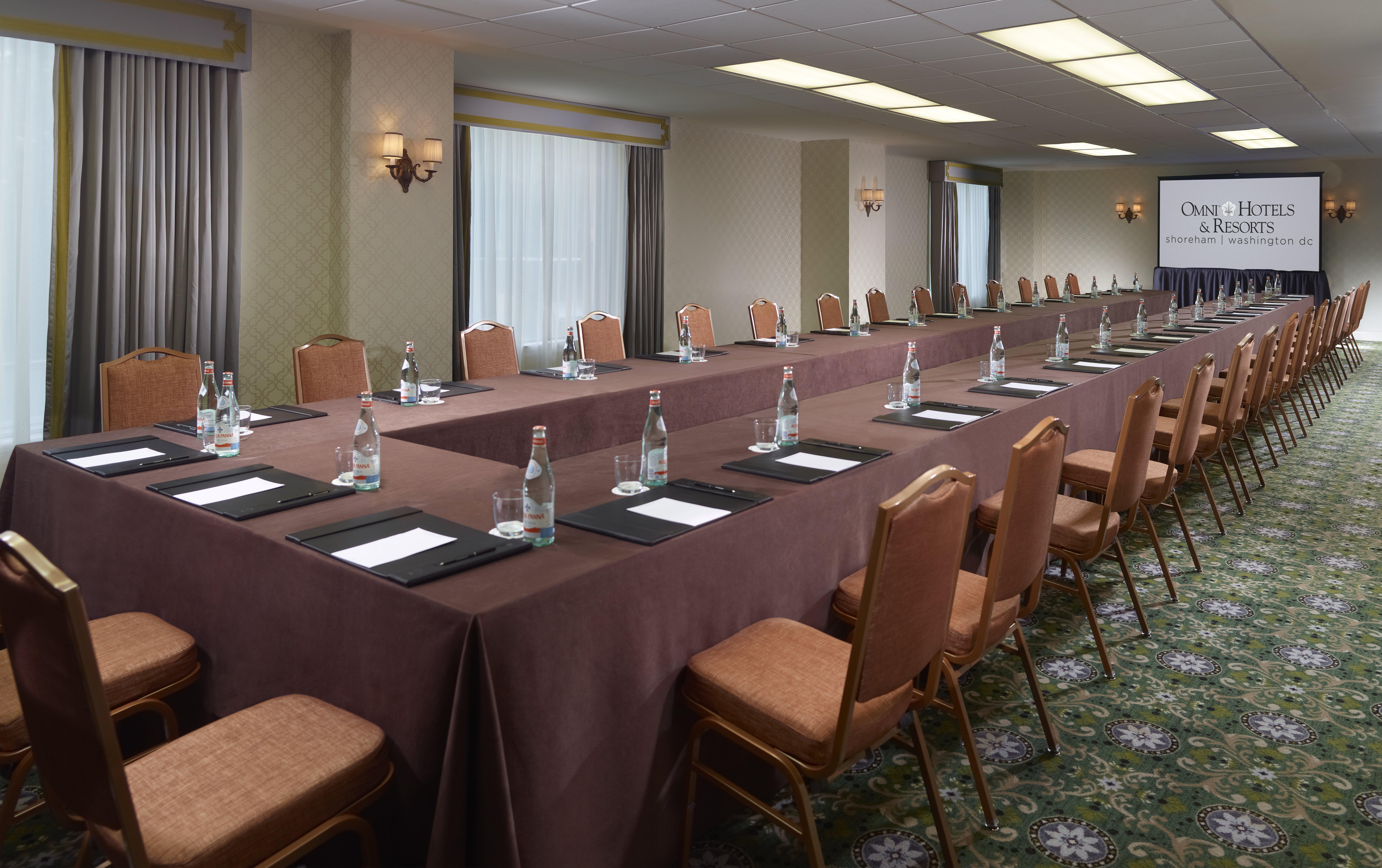 Omni Shoreham Hotel Washington Bagian luar foto