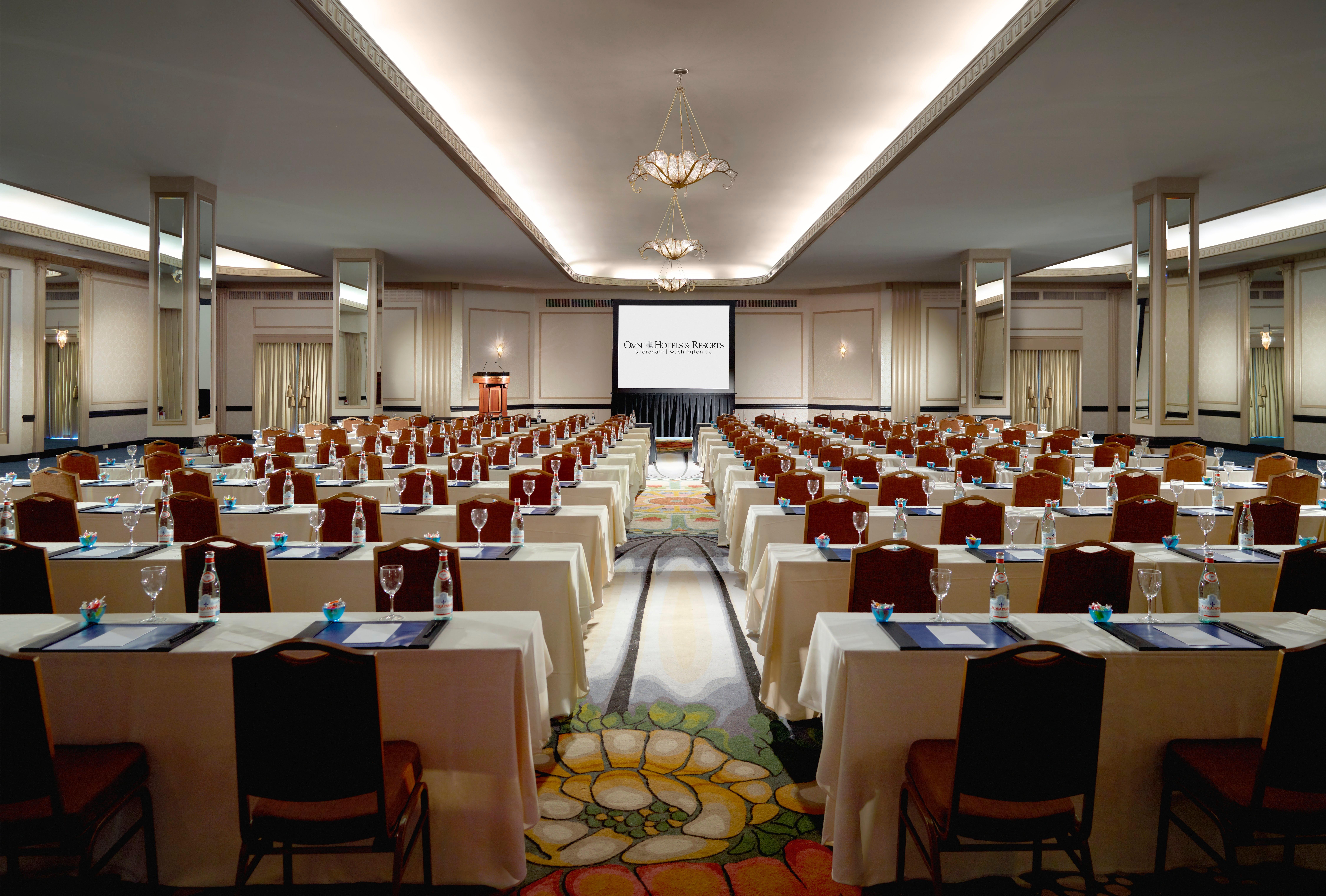 Omni Shoreham Hotel Washington Bagian luar foto