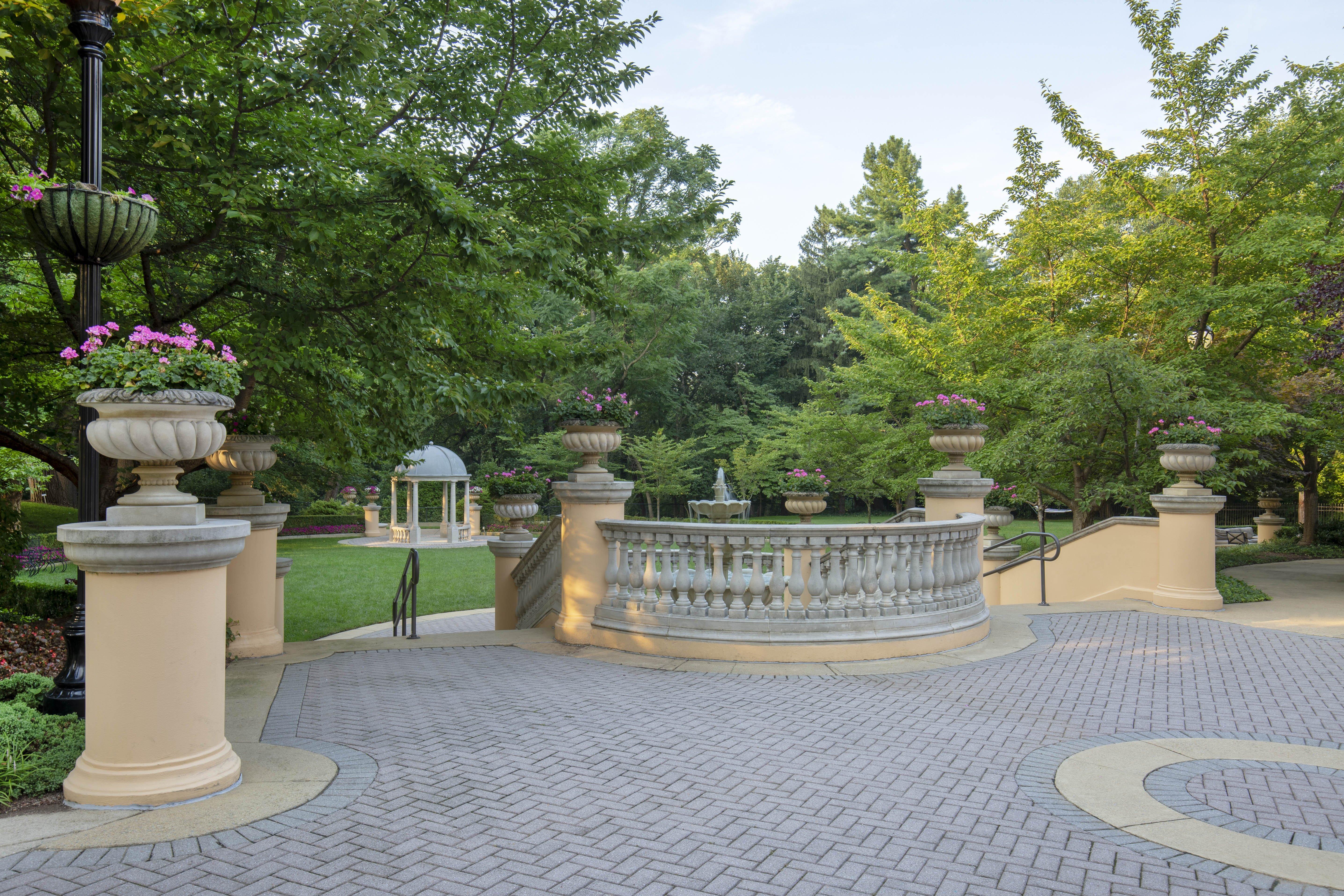 Omni Shoreham Hotel Washington Bagian luar foto