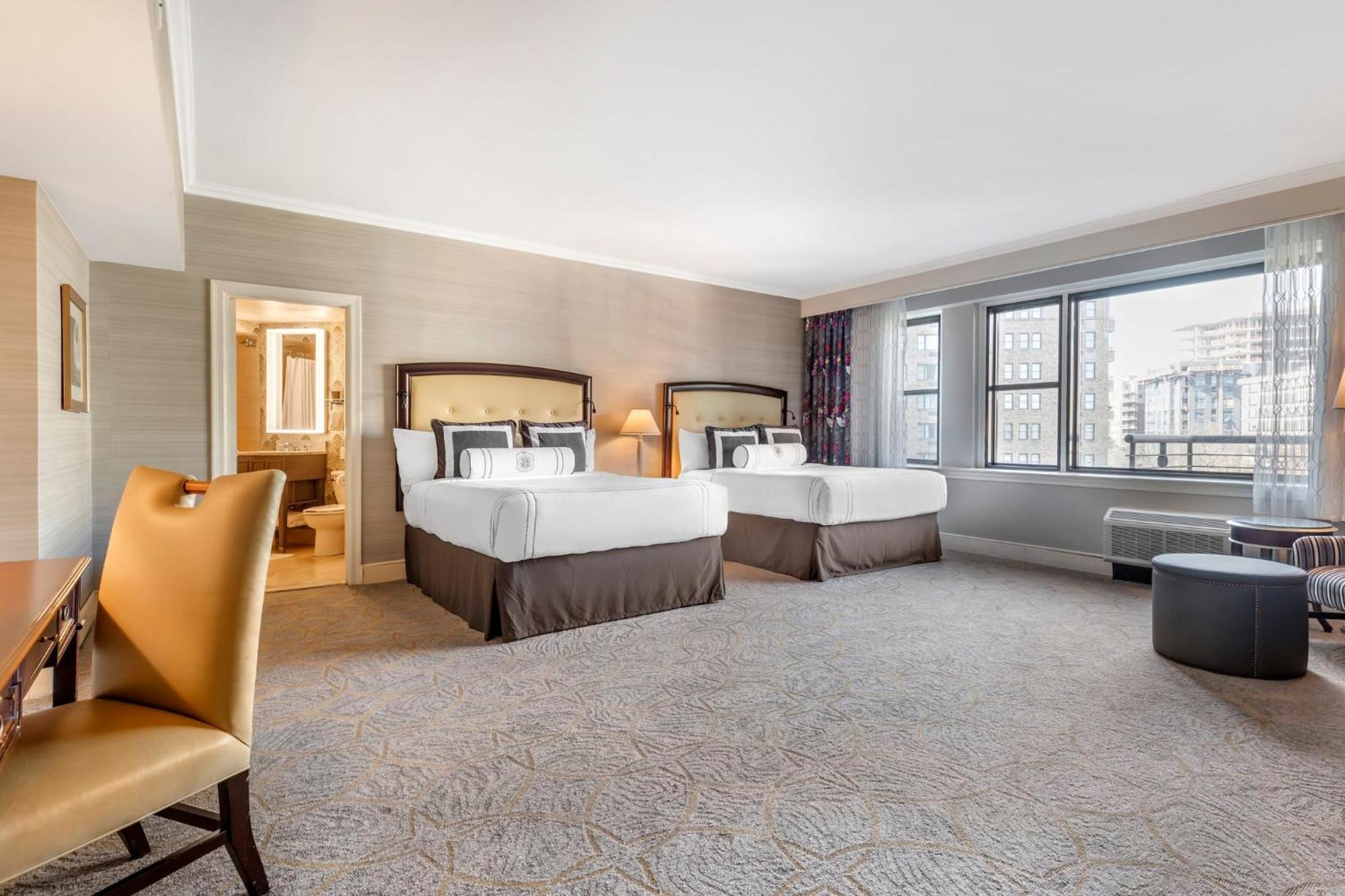 Omni Shoreham Hotel Washington Bagian luar foto