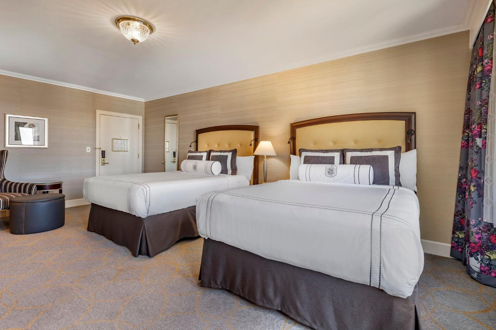 Omni Shoreham Hotel Washington Bagian luar foto