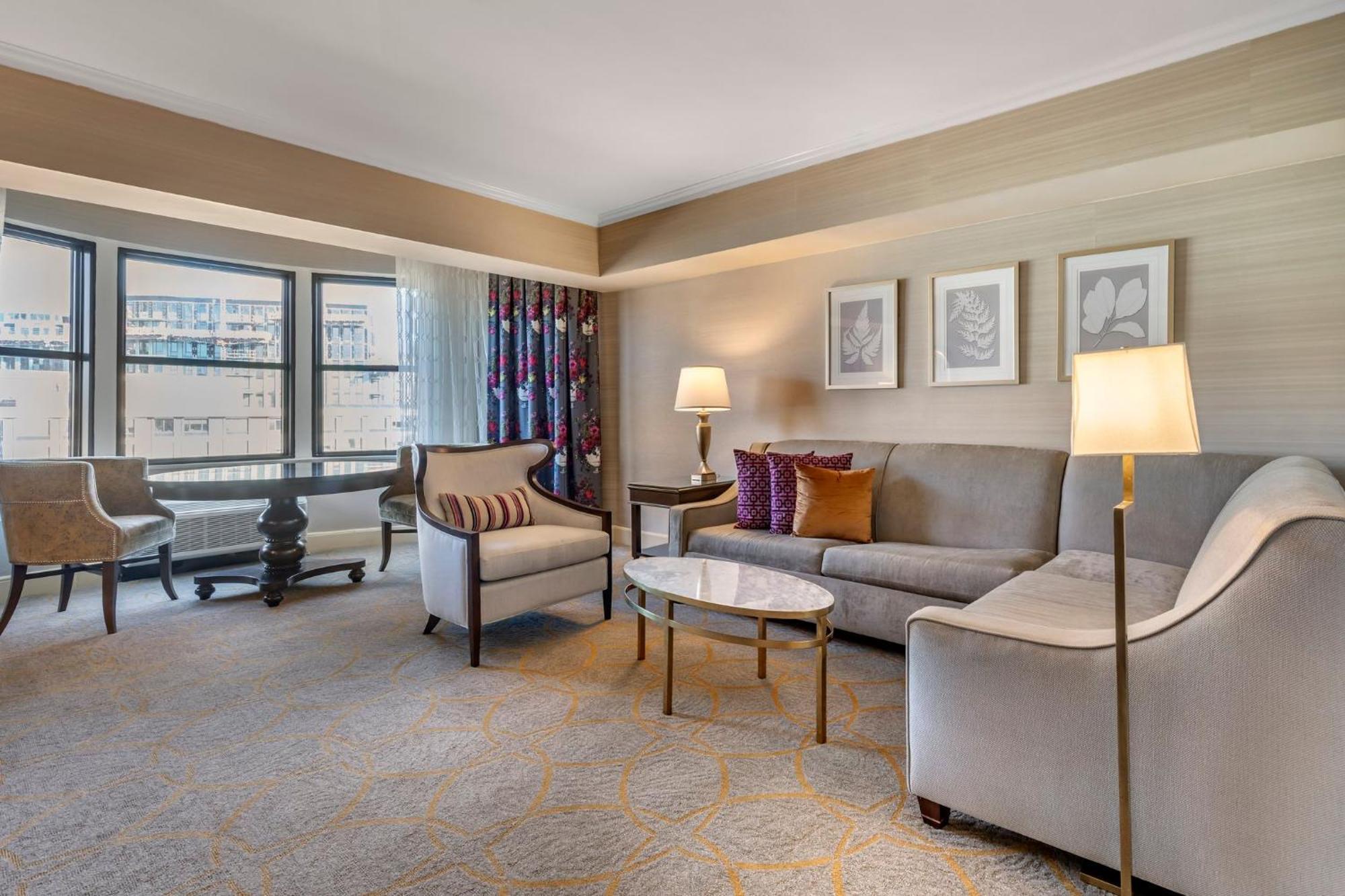 Omni Shoreham Hotel Washington Bagian luar foto